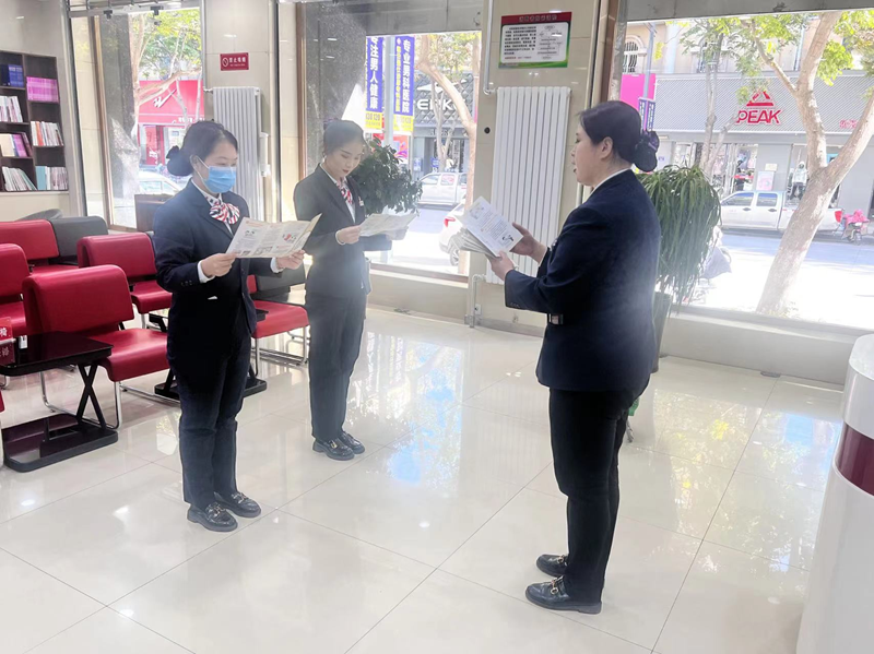尧都惠都 积极开展“整治拒收现金人民币”宣传活动 (1).png